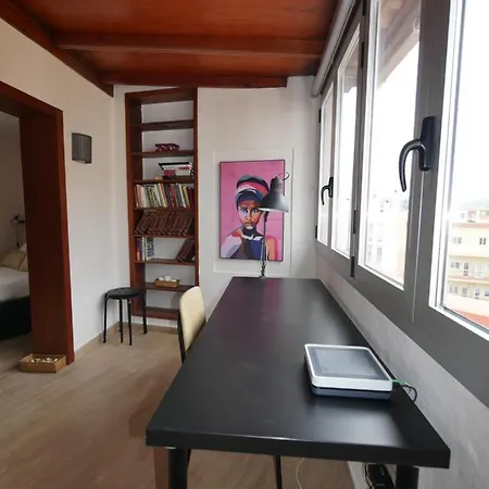 Petite Maison, Appartement
